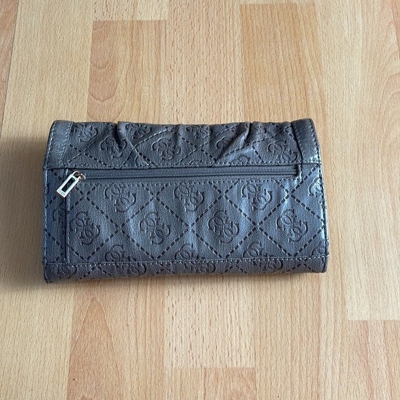 Guess wallet - Picture 6 of 7